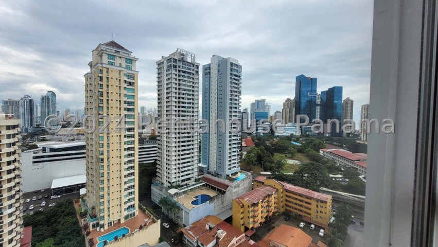 Exclusive Apartment